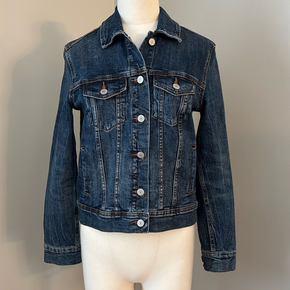 Old Navy Classic Denim Jacket Sz XS